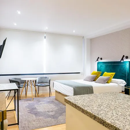Suite Andres Perez Malaga Center Exterior photo